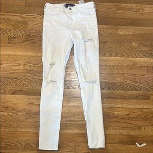 Hollister White Skinny Distressed Jeans